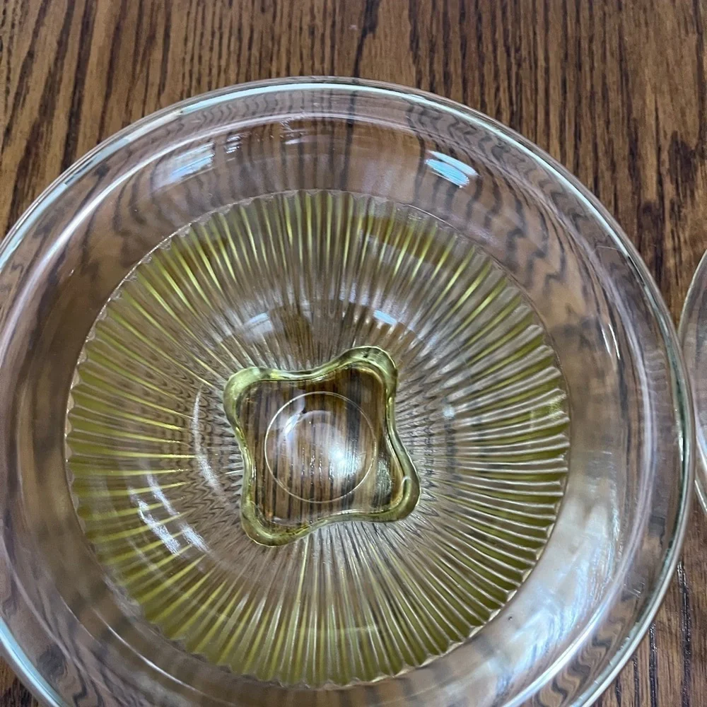 Two Federal Depression glass‎ rolled rim golden amber yellow mixing bowls